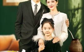 短剧《逆风而行 (2025)》全集免费在线观看