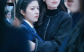 短剧《以爱为名的隐瞒（52集）李泽豪＆钟雨瑾 (2025)》全集免费在线观看