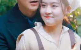 短剧《她从星光中走来（80集全）》免费观看