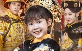 短剧《神医小太后：一手银针定江山（61集）孔奇力＆张珊珊 (2025)》全集免费在线观看