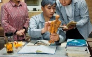 短剧《国医仁心（1-45集）》全集免费在线观看