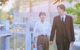 短剧《重生手撕渣男一家 (2024)》全集免费在线观看