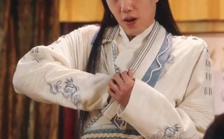短剧《纨绔皇子逆袭记（100集全）》免费观看