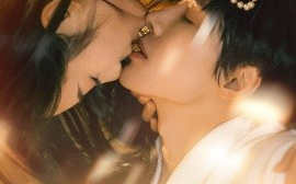短剧《爱不可挡 (2025)》全集免费在线观看