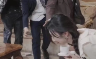 短剧《未婚夫帮我吊打绿茶（30集全）》免费观看
