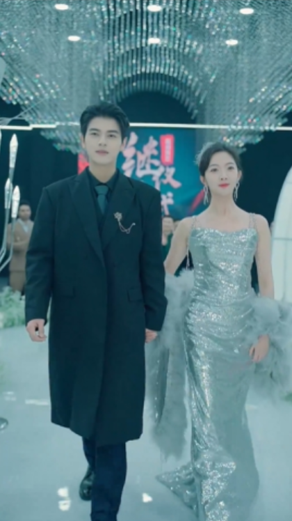 短剧《离婚当天商界大佬身份曝光了（95集全）》免费观看-第1张图片-力界网