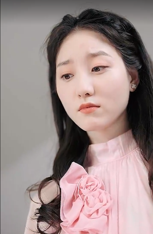 短剧《闪婚后，傅先生乖乖宠我（90集全）》免费观看-第1张图片-力界网